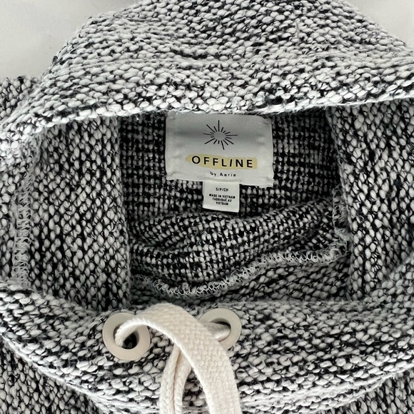 Offline by Aerie snowday mock neck sweatshirt - Picture 5 of 6